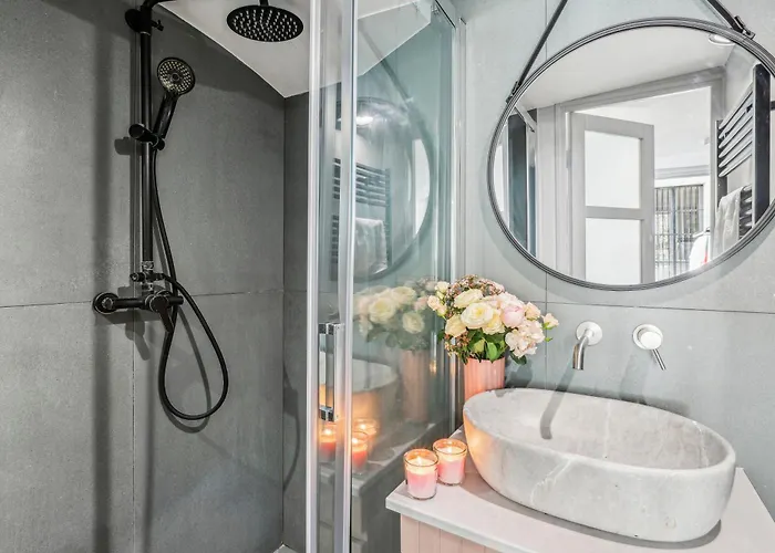 Lavie Maison - Basement Front Palais Royal París